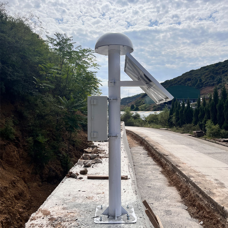 公路GNSS位移監(jiān)測站